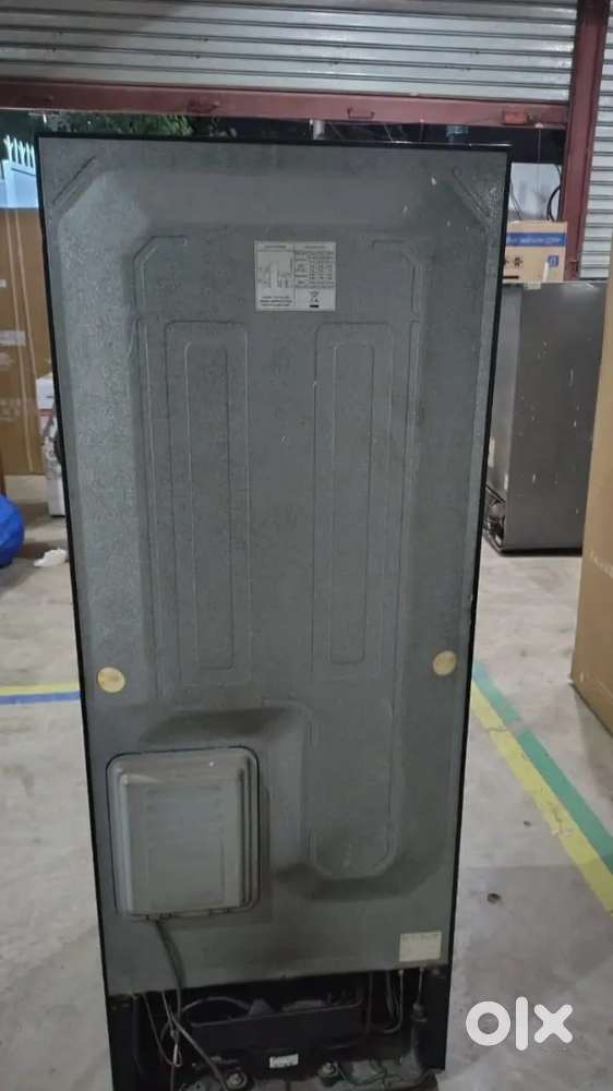 BTAND NEW SAMSUNG DOUBLE DOOR FRIDGE BLACK COLOUR