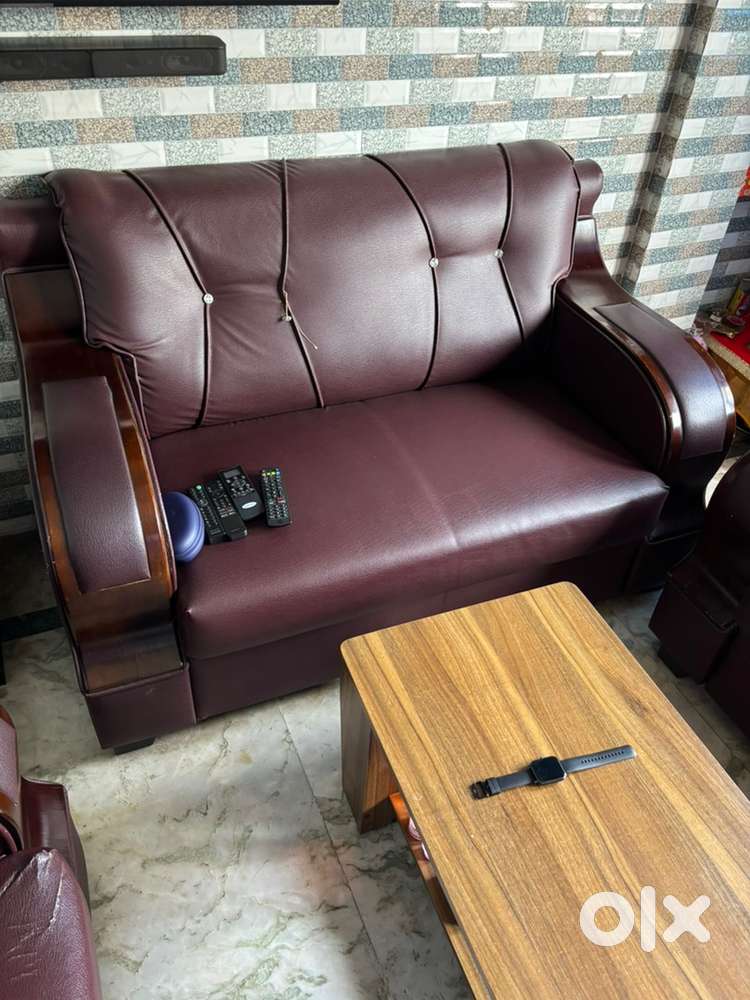 5 seater sofa for sell