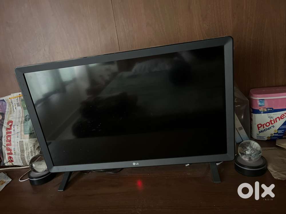 LG LEDTV 60 CM /24 with Amzon fire stick