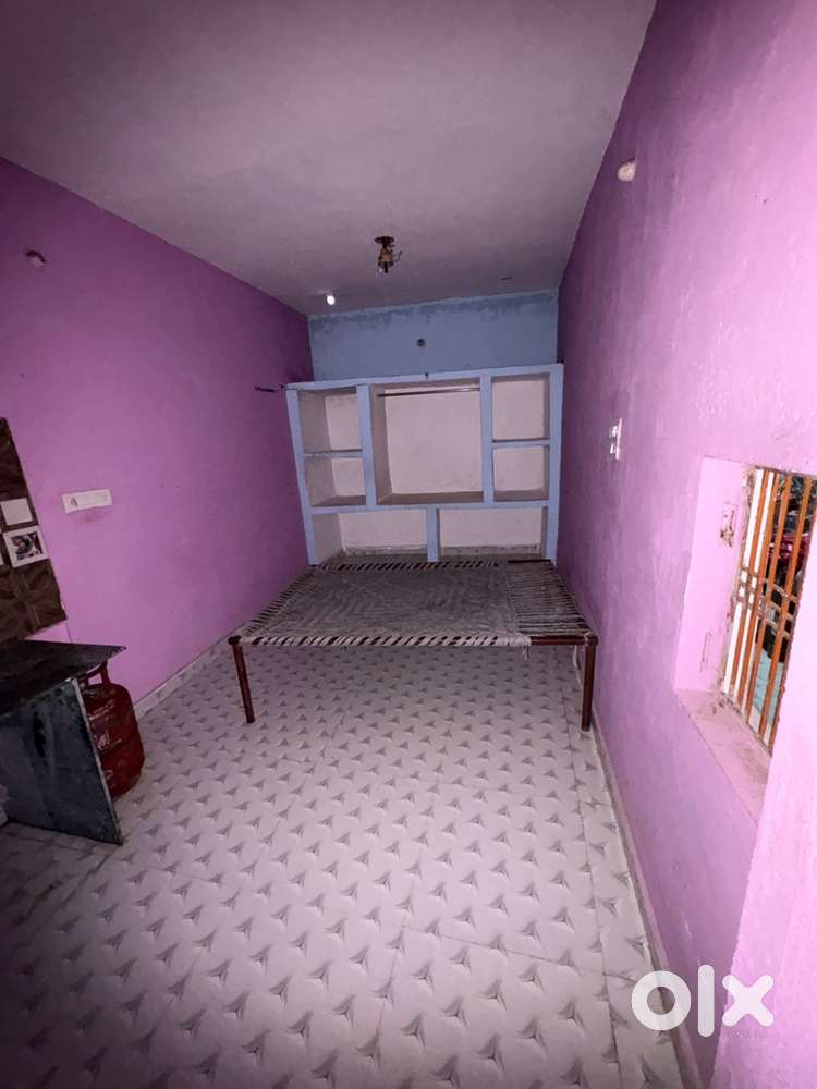 room available for rent