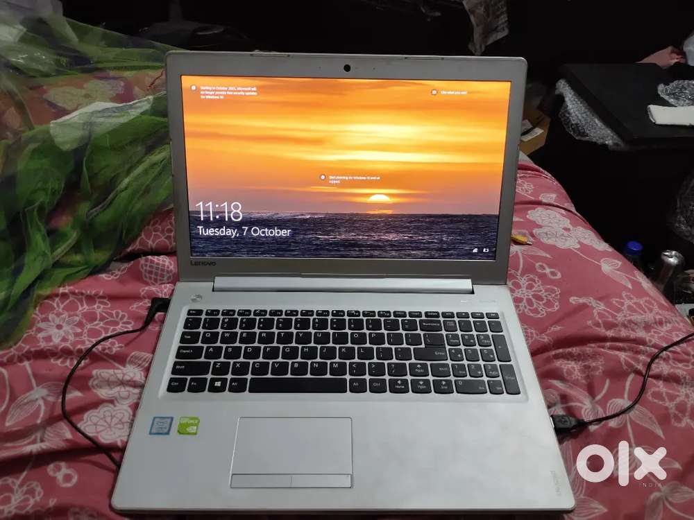 Lenovo 510 laptop i5 7th gen 512 ssd and 8gb ram at 15k last