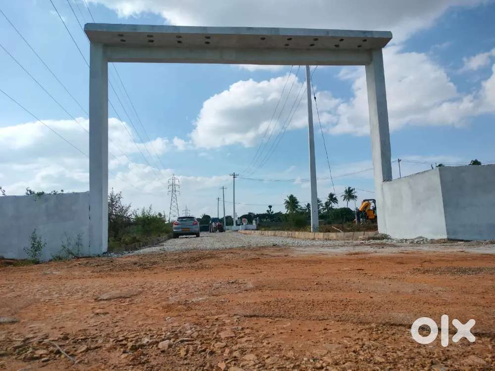 DTCP approval E khata plots available near vijipura