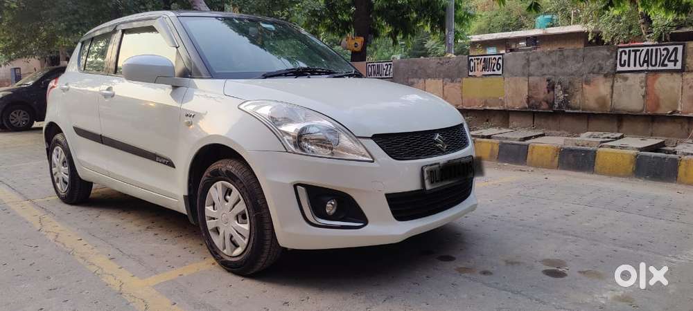 Maruti Suzuki Swift LXI Optional-O, 2017, Petrol