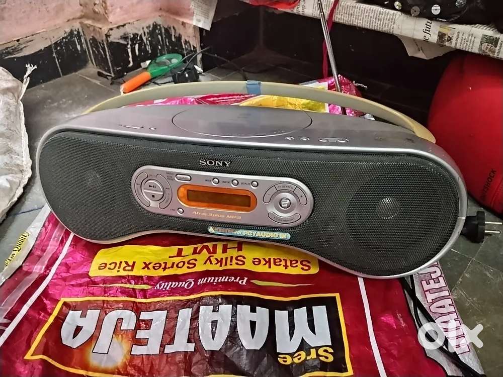 Sony cd not working aux fm working