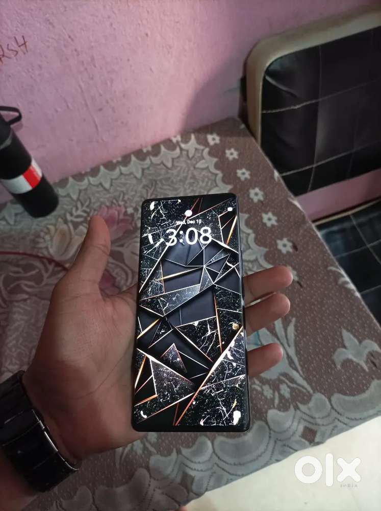 Vivo V27. 8 256 Like New Condition