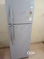 LG fridge  second hand gross volume 310 litre storage volume 283 litre