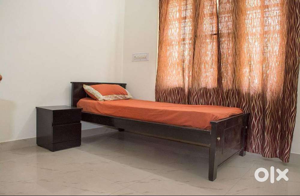 2BHK available for lease in Cox Town