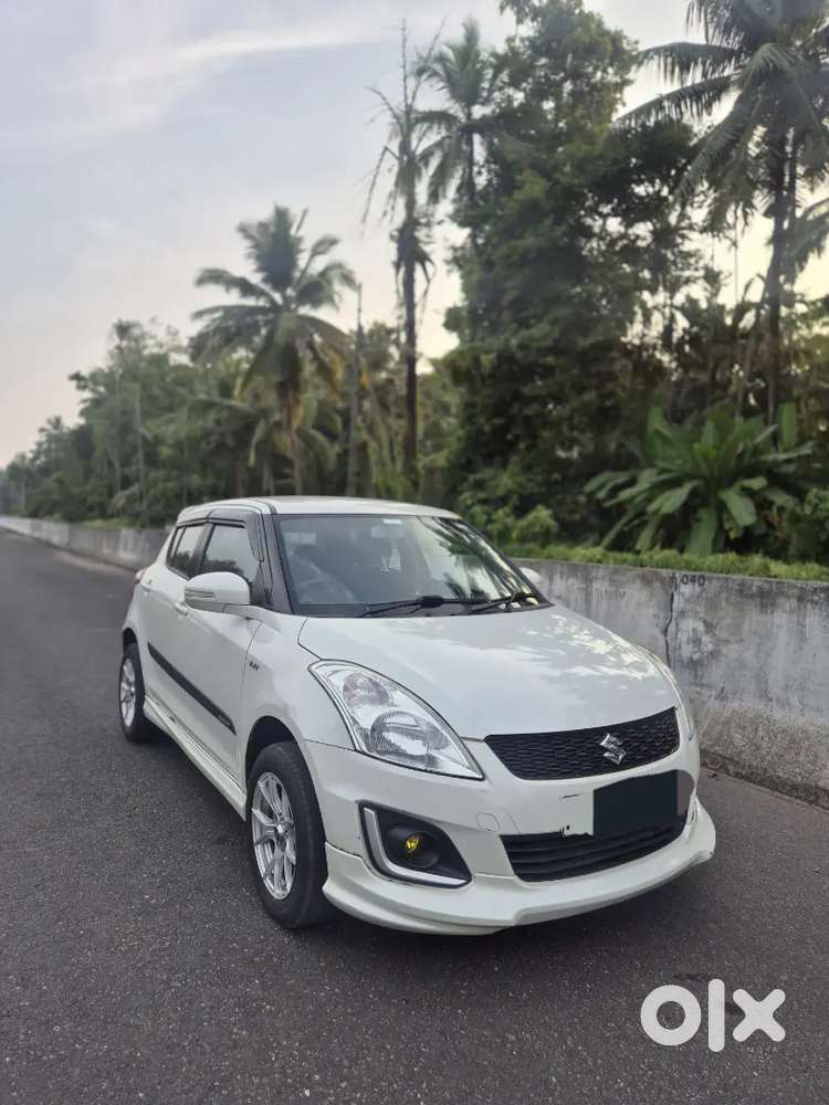Maruti Suzuki Swift 2016 Petrol Good Condition
4alloys
Company service