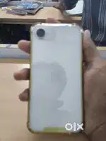 iPhone 16 e low budget