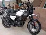 Showroom maintain bike