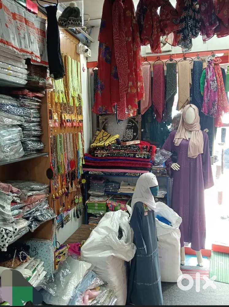 പുതിയ ഷോപ്പിലേക്ക് ലേഡീസ് സ്റ്റാഫിനെ ആവശ്യമുണ്ട്