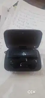 Bluetooth earbuds