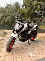 Duke 200 model (2022) km.
