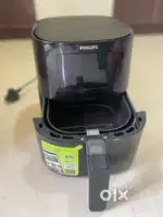 Philips Air Fryer – Hardly Used, 1 Year Old, Excellent Condition