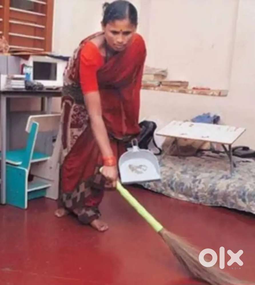 মুসলিম কাজের লোক মহিলা প্রয়োজন