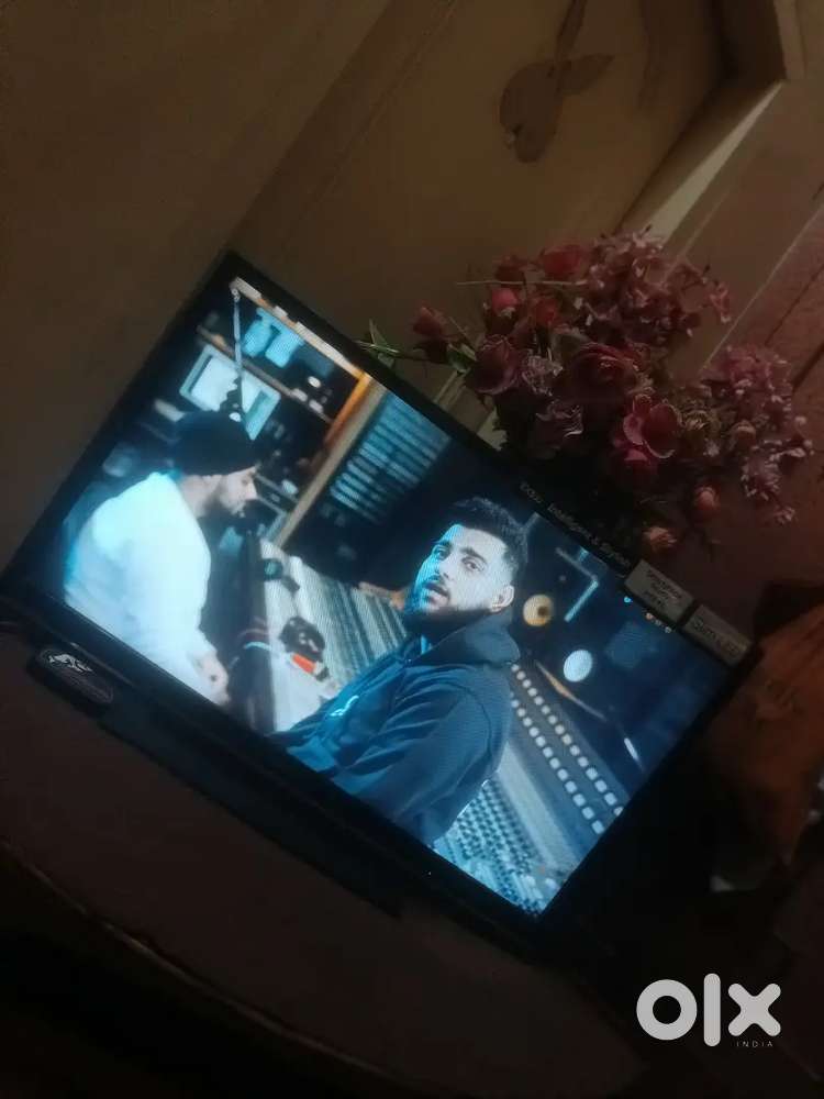 Sony Bravia LED 32 inch brand new condition original