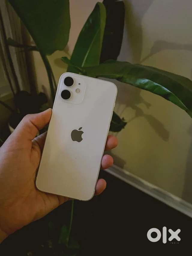 Iphone 12 mini - very good condition