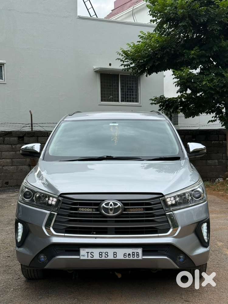 Toyota Innova Crysta 2018 Diesel Well Maintained