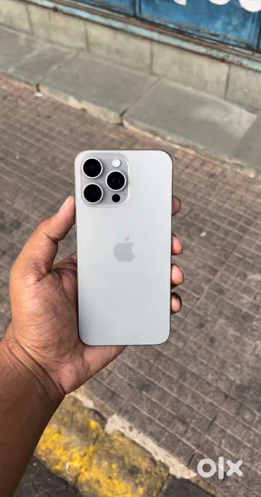 iphone 15 pro max 256GB 89% health