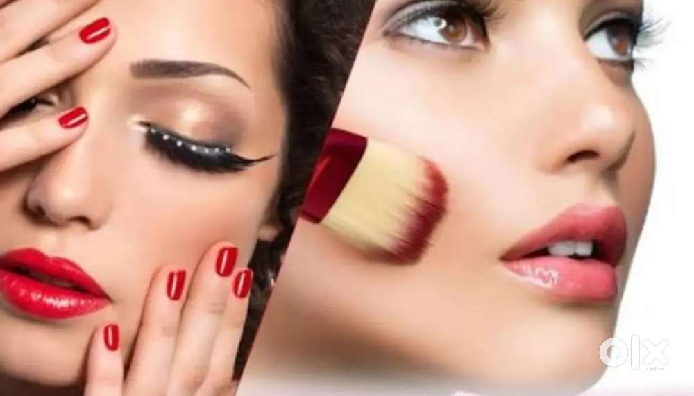 Female unisex beautician, (hair beauty) male hair stylish