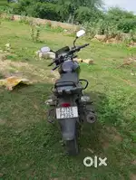 Mujhe gadi bechni he