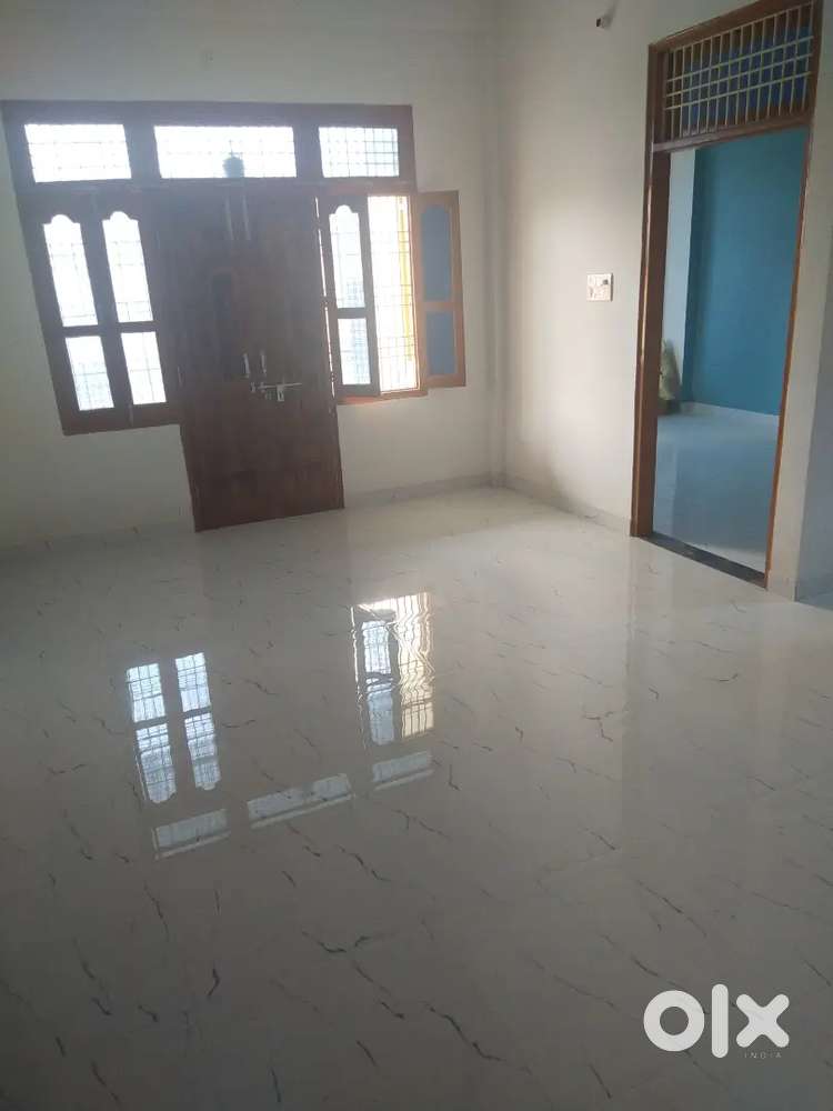 2 bhk & 1 bhk flat in rohaniya dlw road