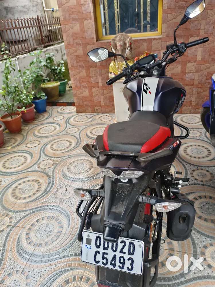 Tvs Apache RTR 160 4V Limited Edition