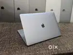 Apple Macbook Pro i7/16/512gb/5.5gb Graphics 15inch Retina Touchbar