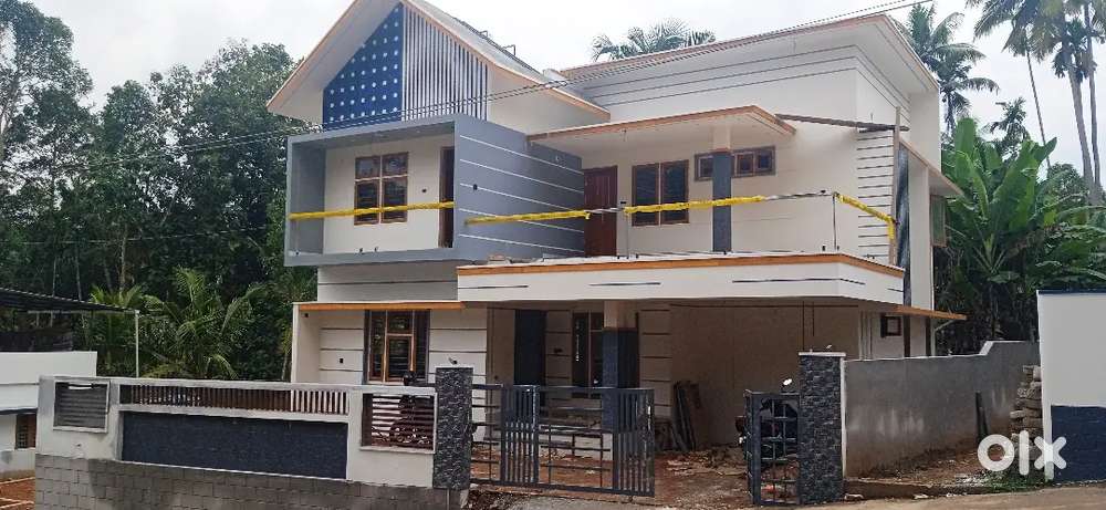 New house for sale @ Kazhakoottam kattaikonam