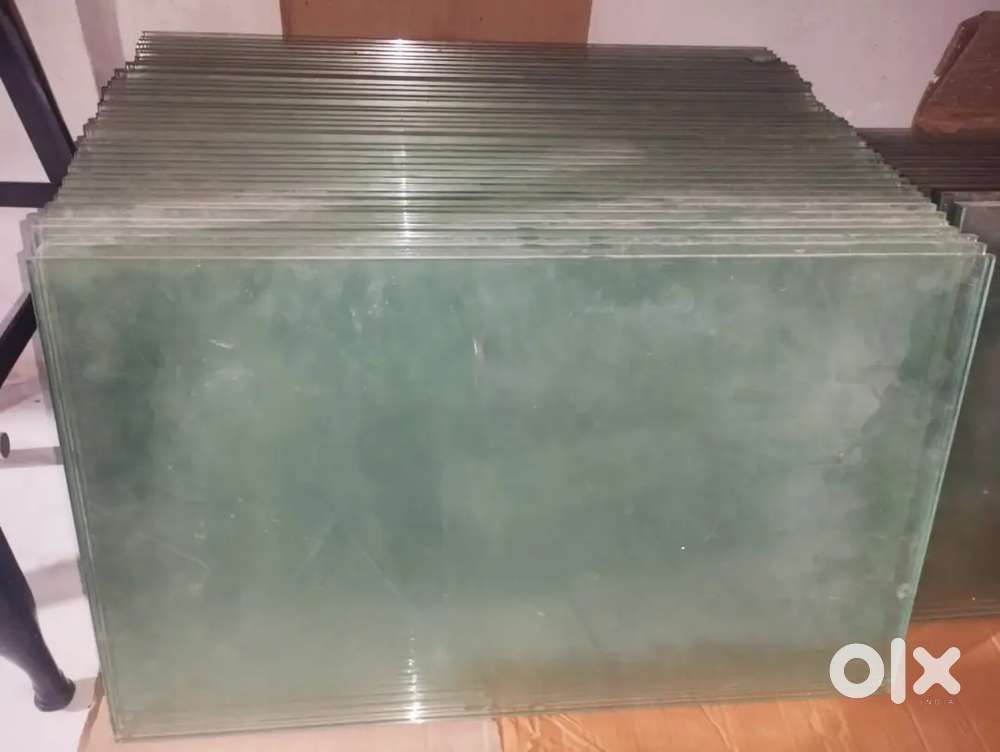Shop Rack Glass