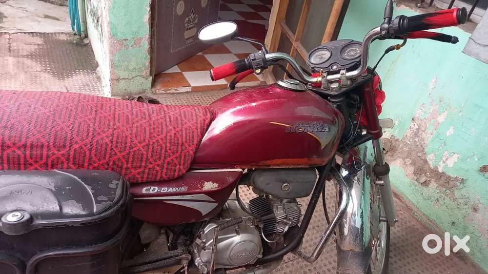 Gadi akdam sahi hai abhi abhi pura nya jaise banvaya hu .