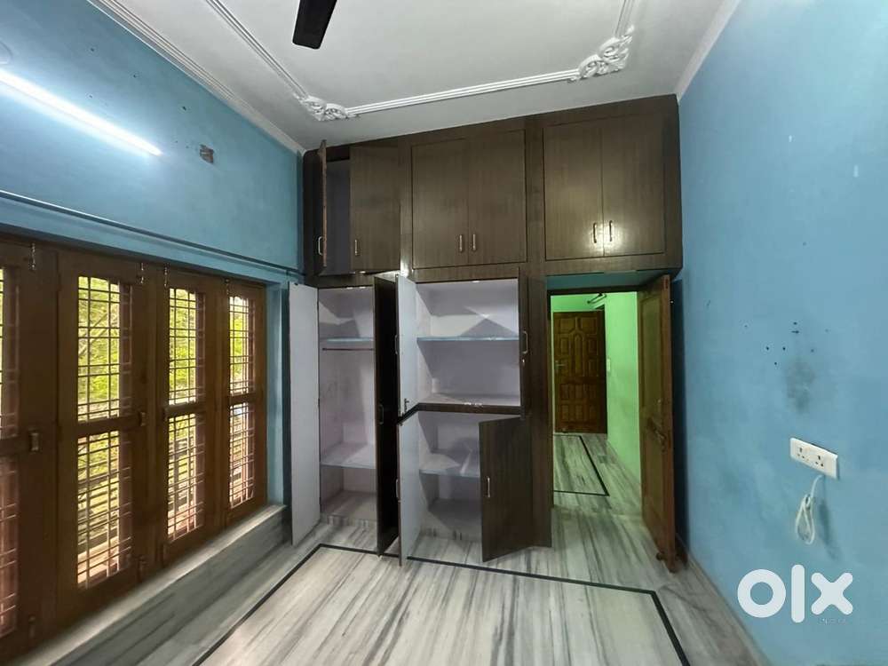 1 bhk furnished/shingle betchlar job/ husband wife