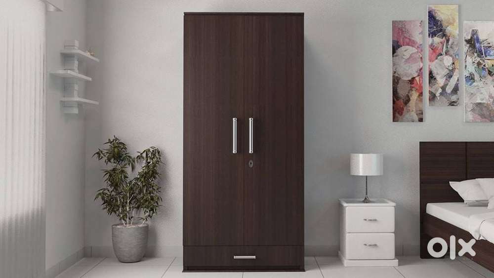 SECOND HAND Two Door Wardrobe Smartismo