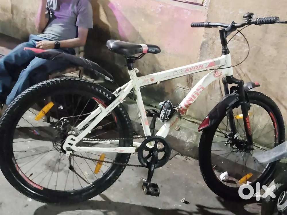 Avon Punjab kings limited edition cycle