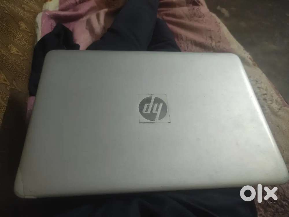 HP  i7 laptop