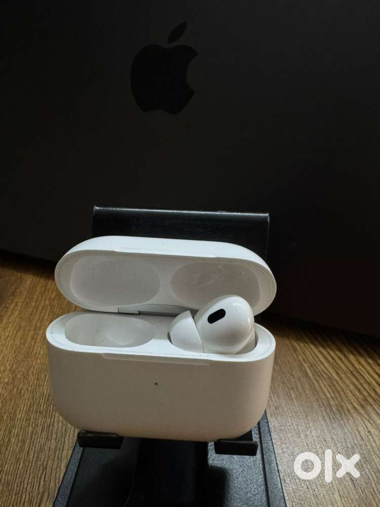 Apple AirPods Pro 2 Gen
