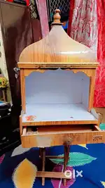 Small tample