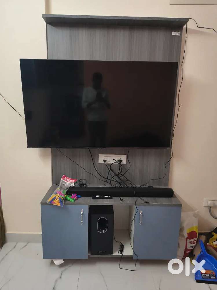 55inch TV and soundbar
