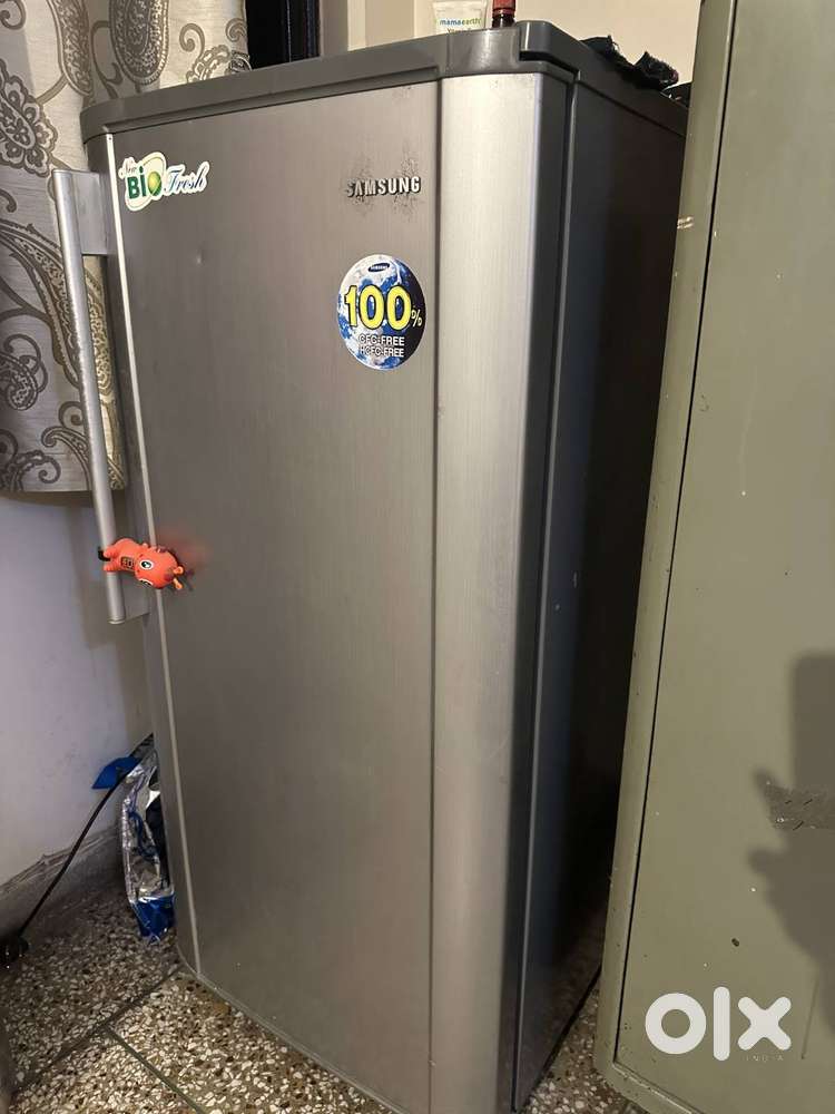 samsung fridge in good condition