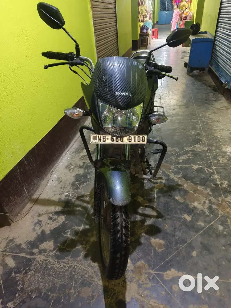 Honda CB Shine 125. 12 Years still running very well.All papers okay.