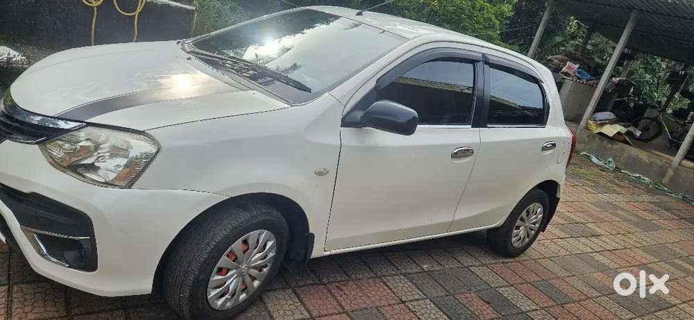 Etios liva for sale, all services were done in showroom