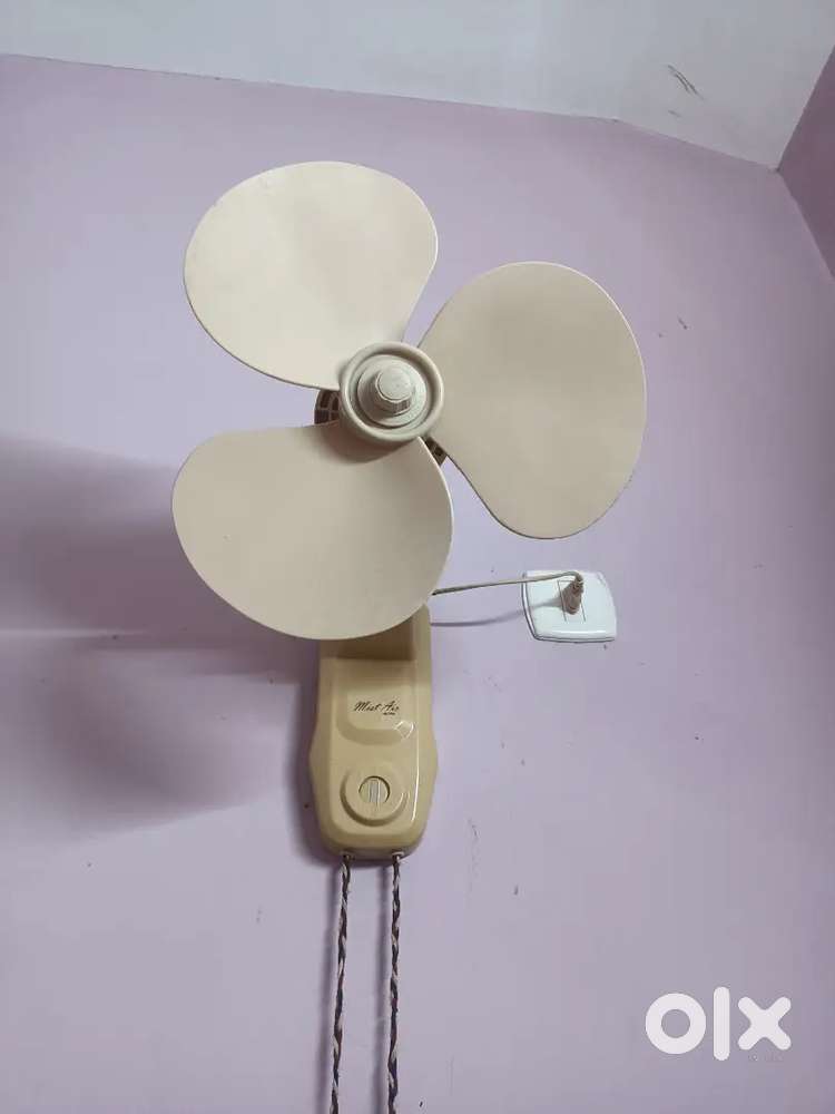 USHA Wall fan
