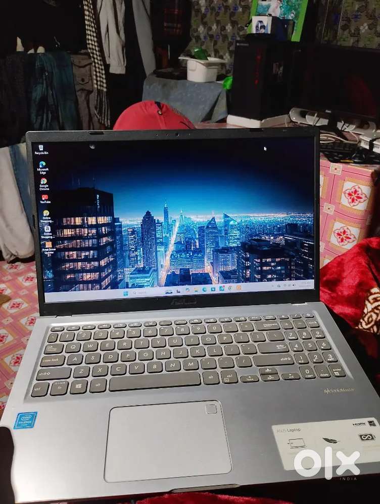 Asus vivobook 15