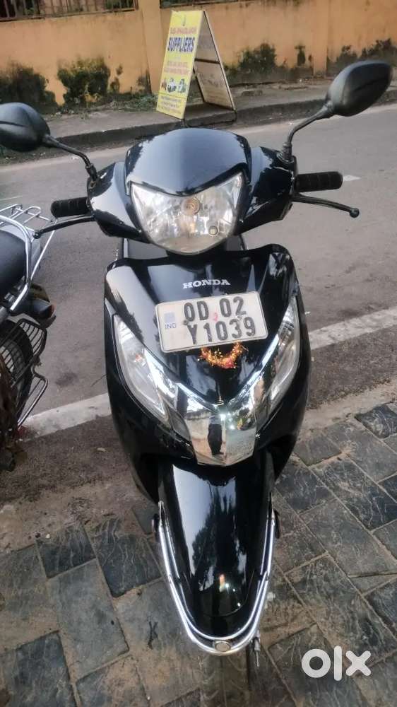 activa sell good condition