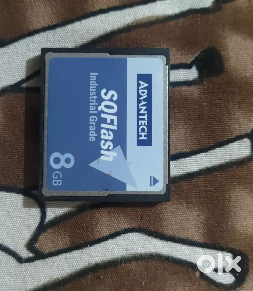 Flash card 4 GB 512 MB different size available