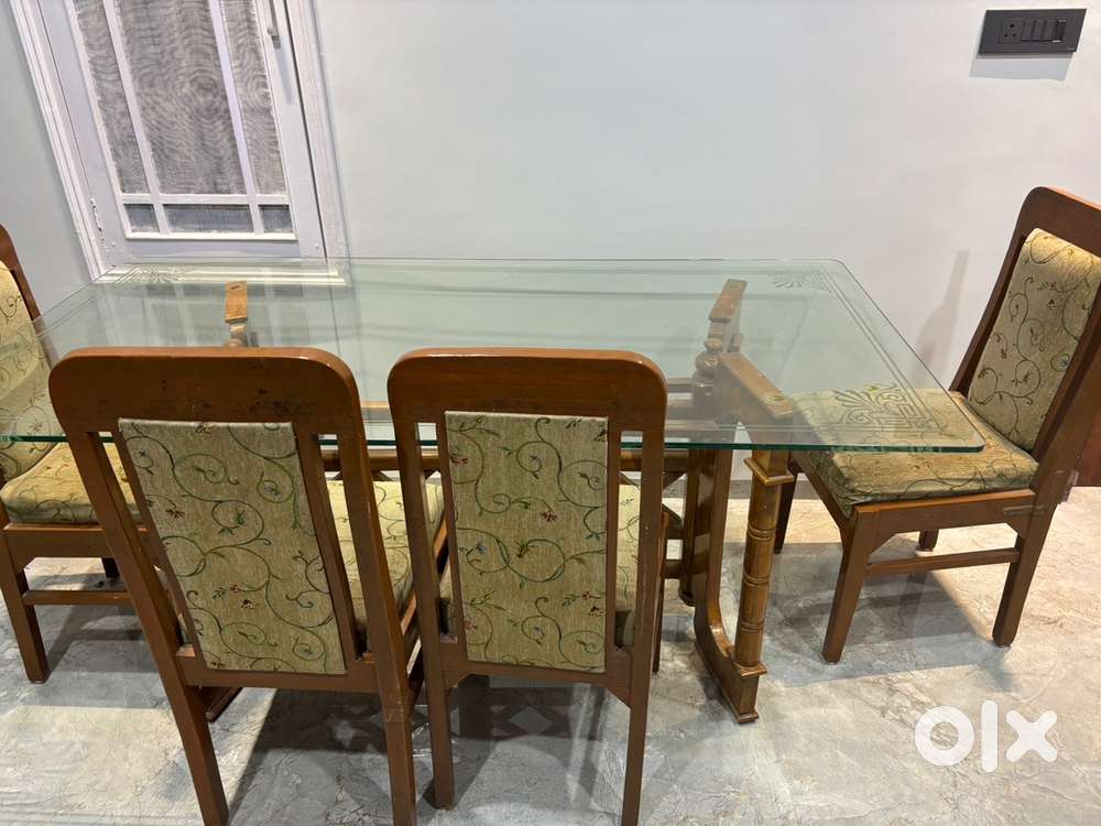Six seater wooden dinning table