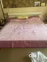 Bed king size