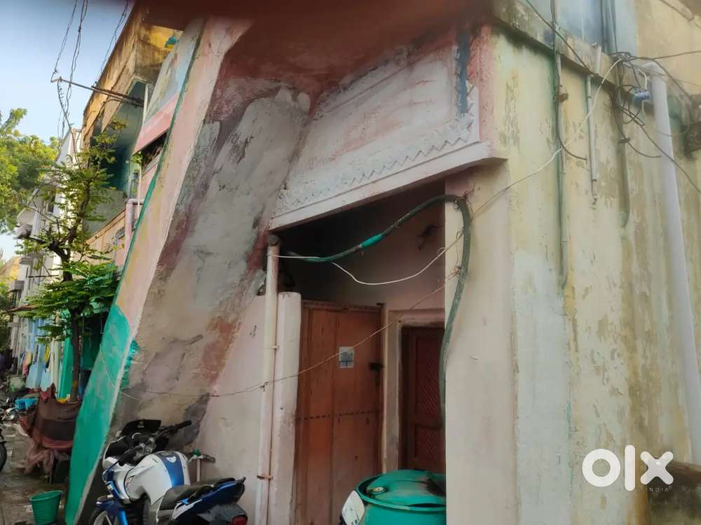 Srirangam Individual House – Good Location – Immediate Sale