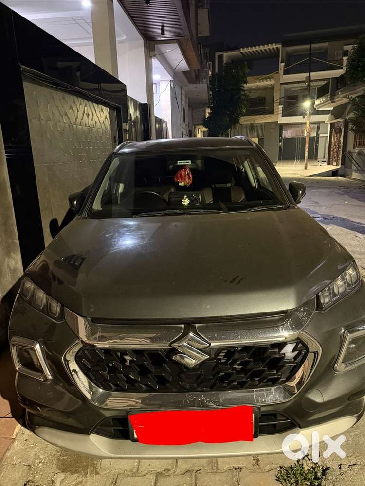 Maruti Suzuki Grand Vitara 2023 Petrol Well Maintained
