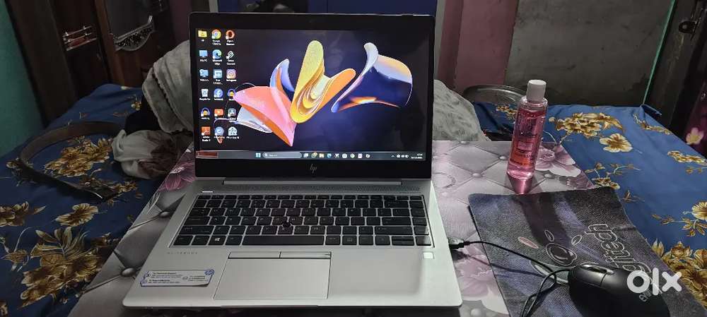HP Elitebook (16GB RAM / Ryzen 5) - Super Fast & Like New Condition